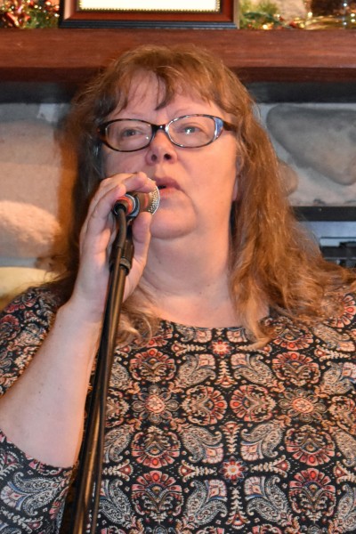 Author Sharon Berg, founder-publisher-editor Big Pond Rumours E-zine and Micro-Press
